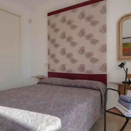 Calanova Sunny Apartment